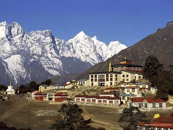 Un monastère au Népal