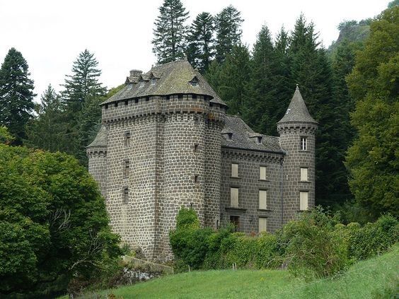 Château de Palmont, Auvergne