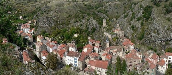 St Floret, un des plus beaux villages de France